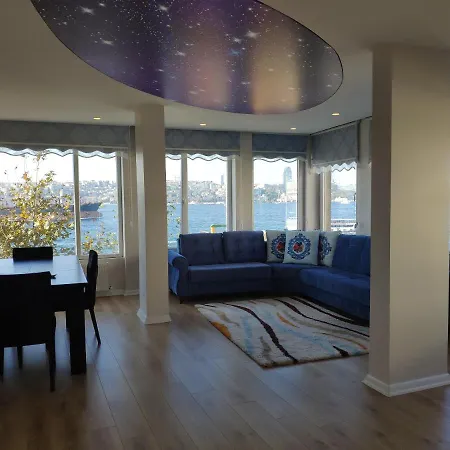 Modern Flats With Amazing Sea View Стамбул